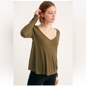 FREE PEOPLE Intimately Tee Long Sleeve Rock The Boat Ribbed Green V-neck Top XS